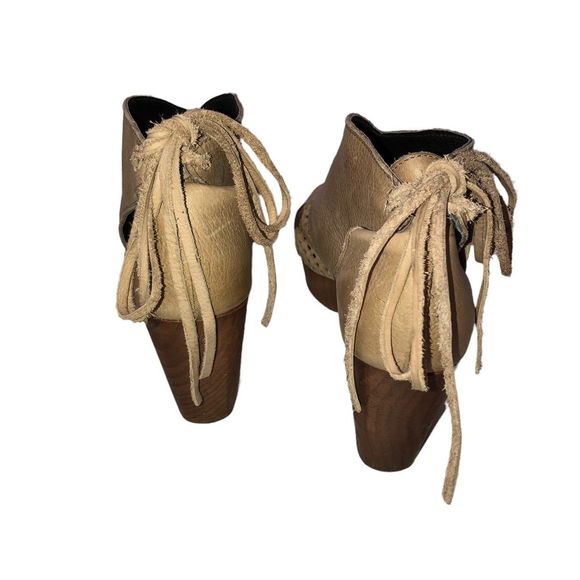 Free People The Revolver Heeled Clog, Peep Toe, Tie Back, Cut Out, sz 36 (US 6) - Picture 3 of 10